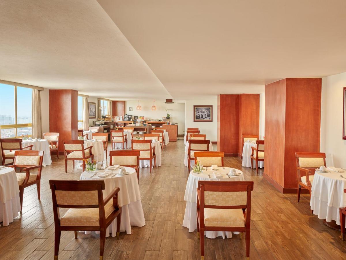 Fiesta Americana Reforma Mexico Extérieur photo The Club Lounge at the Sheraton Vistula