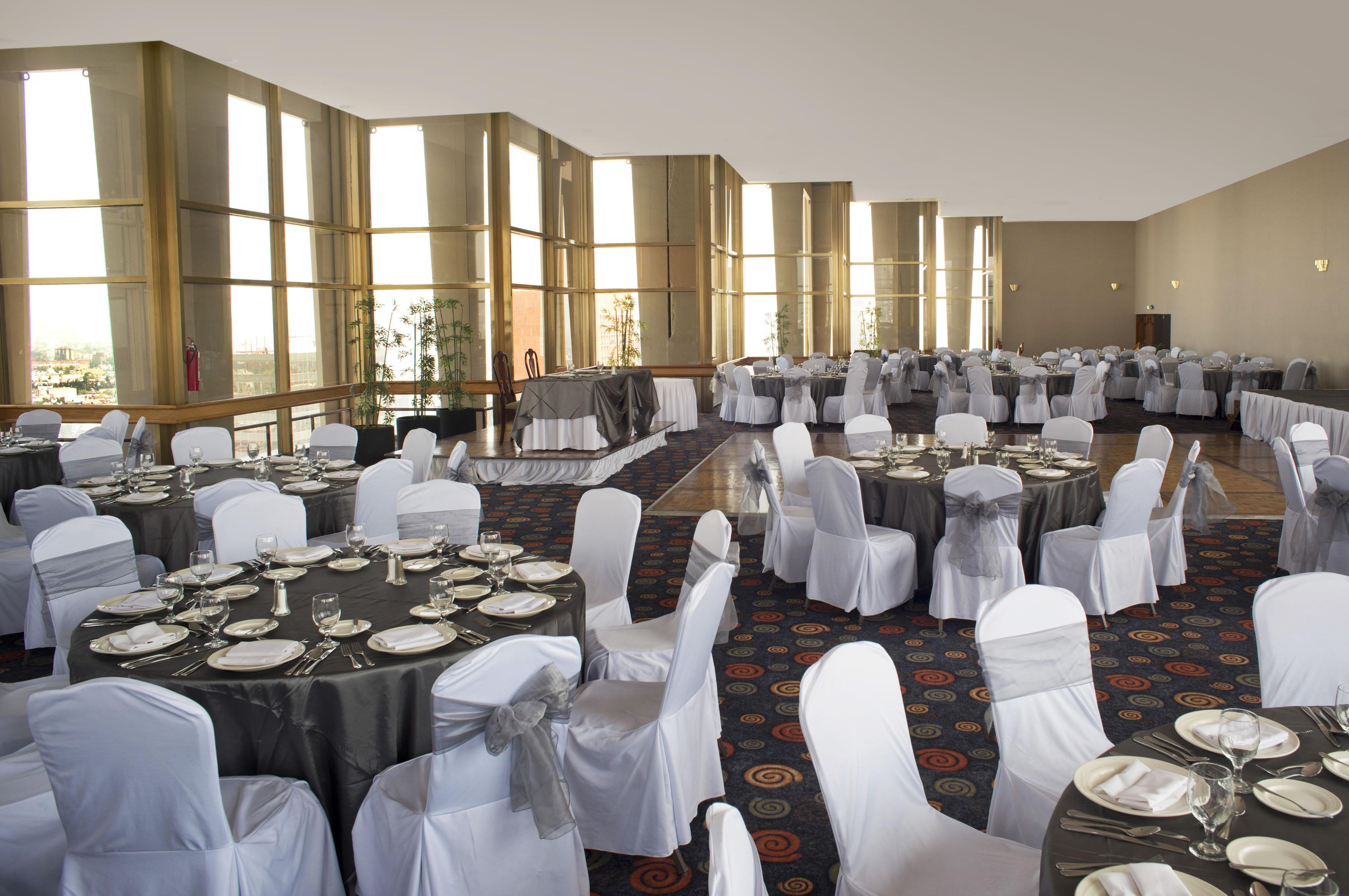 Fiesta Americana Reforma Mexico Extérieur photo The ballroom at the Sheraton Centre